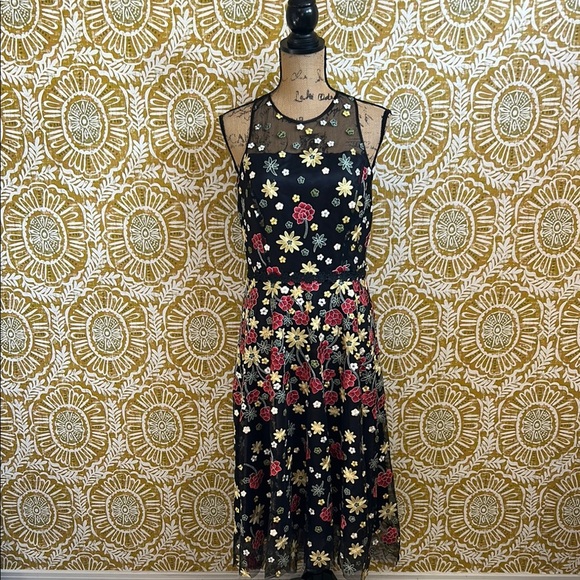 NWT Alex Marie Lindsey Floral Mesh Embroidered Fit&Flare Cocktail Midi Dress Sz6 - Picture 3 of 11